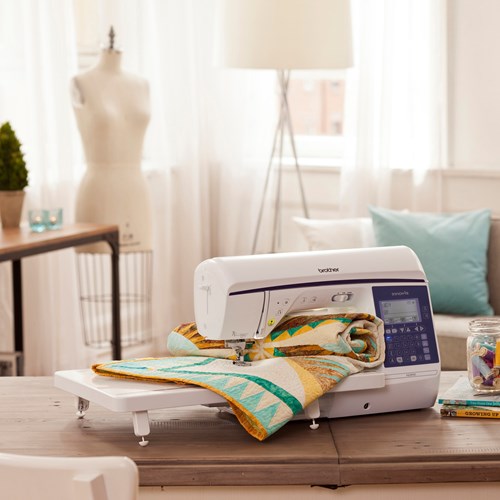 DEMO Brother NQ900 Machine à coudre et à courtepointe